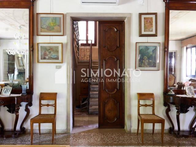Villa in vendita a Mirano VE