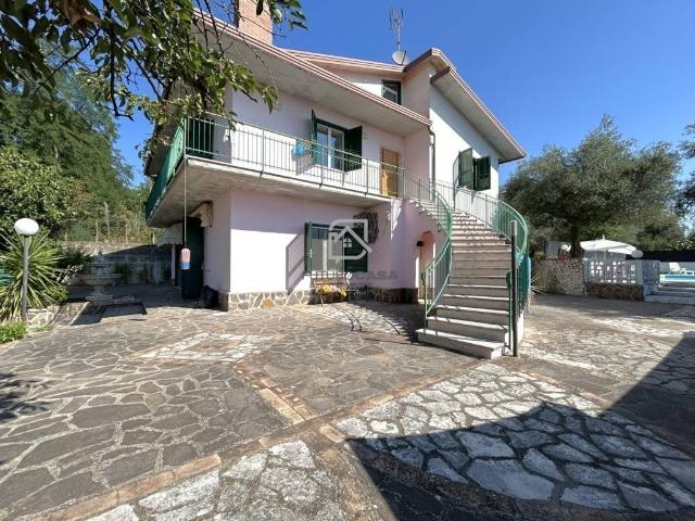 Villa in vendita a Mirabella Eclano AV