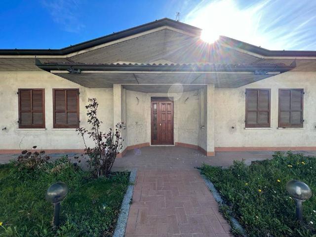 Villa in vendita a Miradolo Terme PV