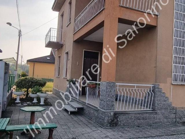 Villa in vendita a Misinto MB