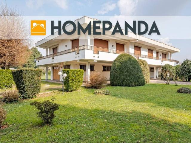 Villa in vendita a Misinto MB