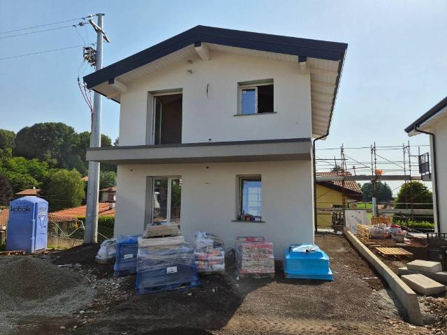 Villa in vendita a Misinto MB