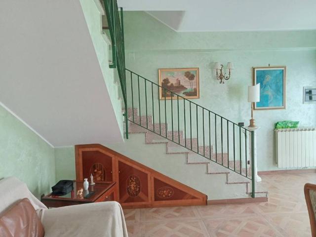 Villa in vendita a Misterbianco CT