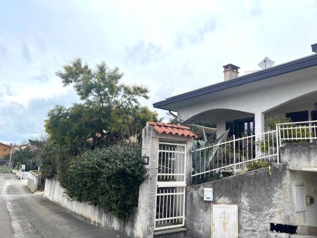 Villa in vendita a Muggia TS