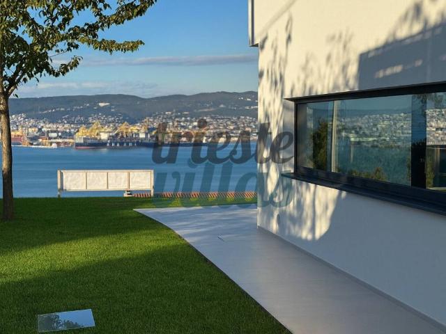Villa in vendita a Muggia TS