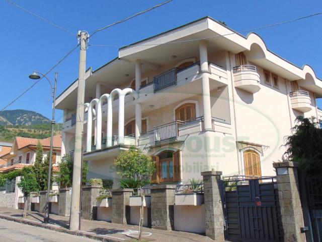 Villa in vendita a Mugnano del Cardinale