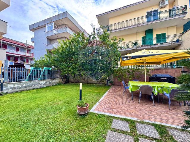 Villa in vendita a Mugnano Di Napoli