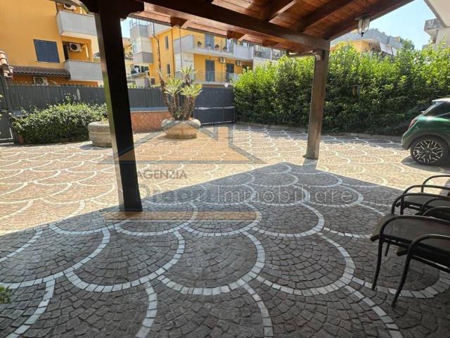 Villa in vendita a Mugnano di Napoli NA
