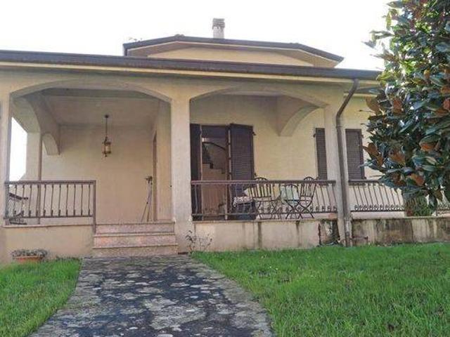 Villa in vendita a Mulazzo MS