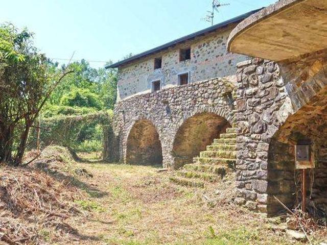 Villa in vendita a Mulazzo MS