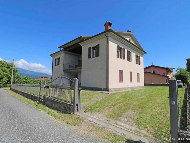 Villa in vendita a Mulazzo MS