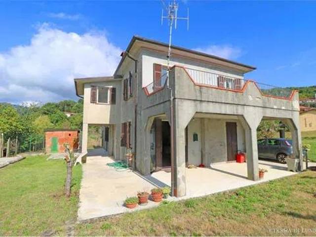 Villa in vendita a Mulazzo MS