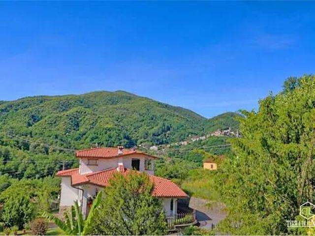 Villa in vendita a Mulazzo MS