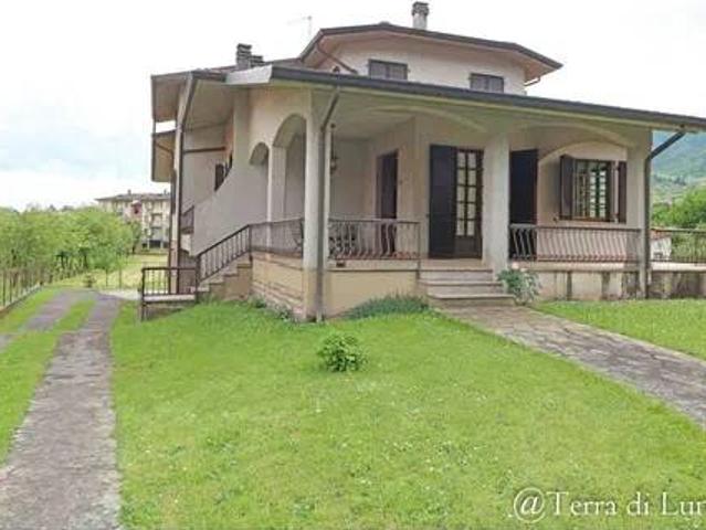 Villa in vendita a Mulazzo MS