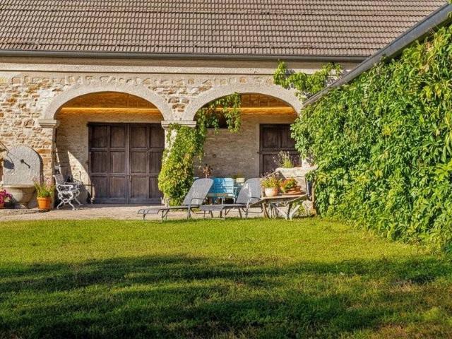 Villa in vendita a Murazzano CN
