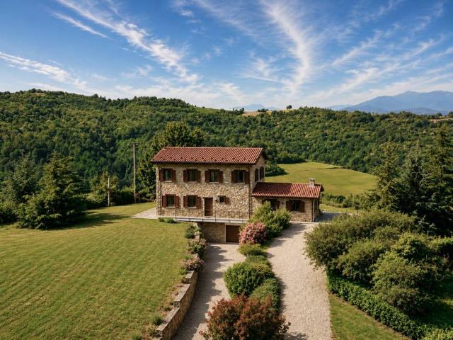 Villa in vendita a Murazzano CN