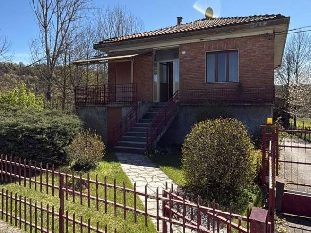 Villa in vendita a Murisengo Monferrato AL