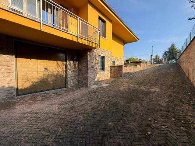 Villa in vendita a Murisengo Monferrato AL