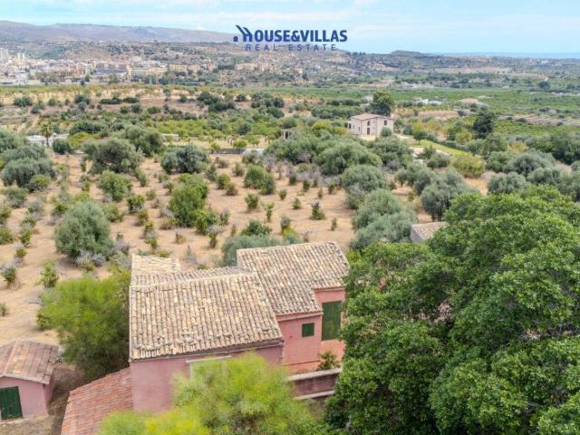 Villa in vendita a Noto SR