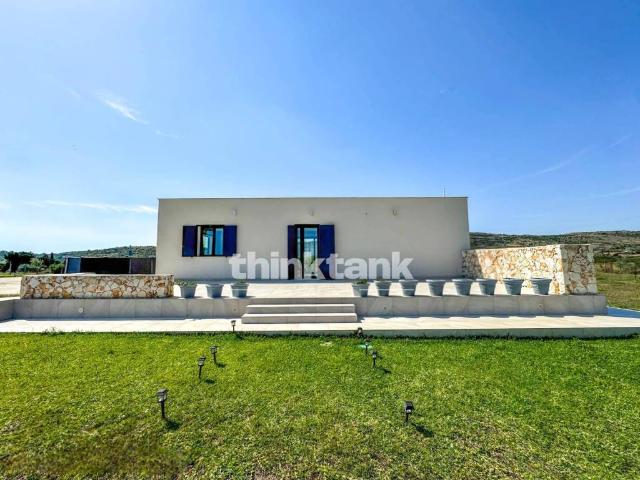 Villa in vendita a Noto SR