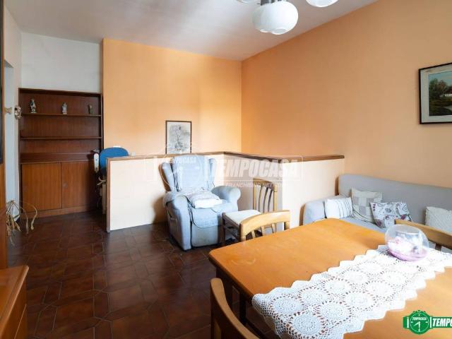 Casa indipendente in vendita a Nova Milanese MB