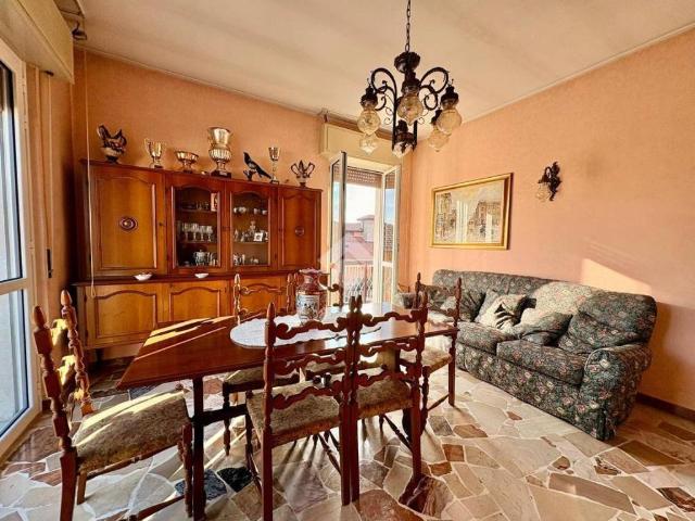 Villa in vendita a Nova Milanese MB