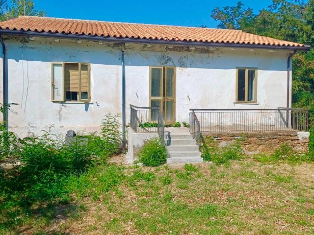 Villa in vendita a Novafeltria RN