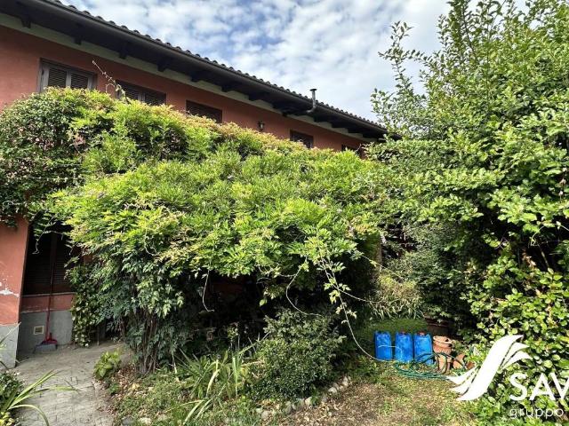 Villa in vendita a Novara NO