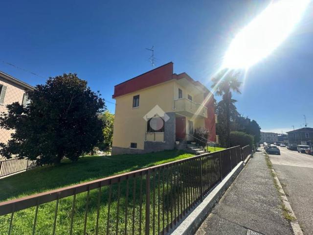 Villa in vendita a Novara NO