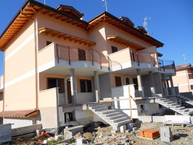 Villa in vendita a Novara NO