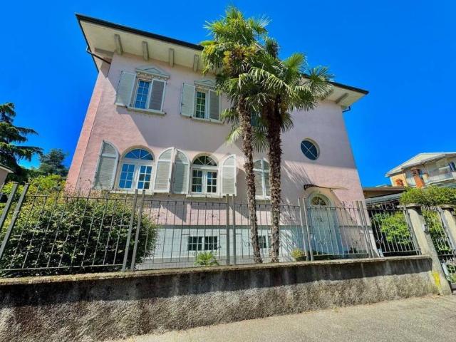 Villa in vendita a Novara NO
