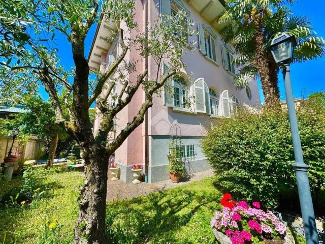 Villa in vendita a Novara NO