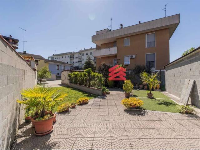 Villa in vendita a Novara NO
