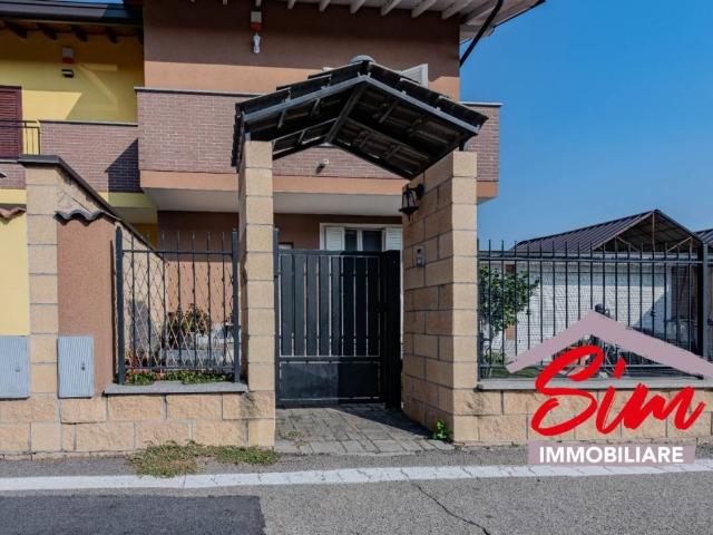 Villa in vendita a Novara NO