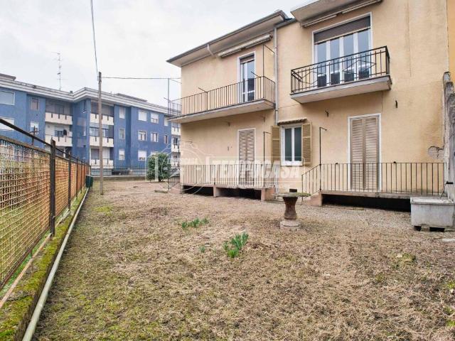 Villa in vendita a Novara NO