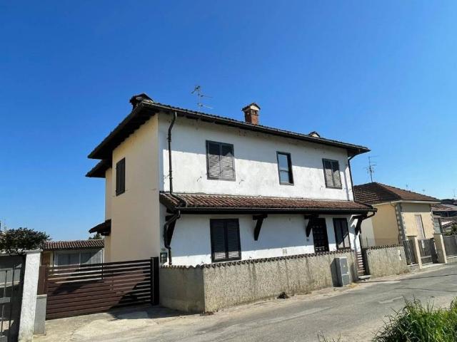 Villa in vendita a Novara NO