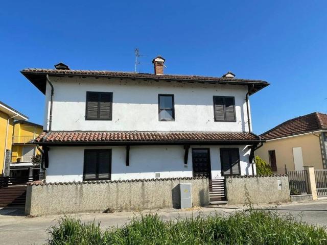 Villa in vendita a Novara NO