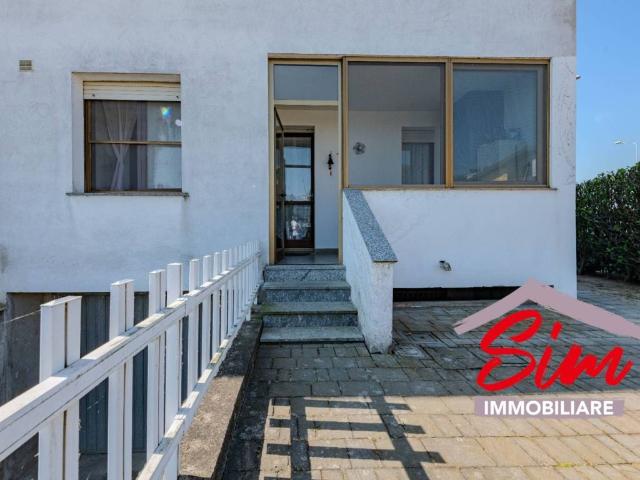 Villa in vendita a Novara NO