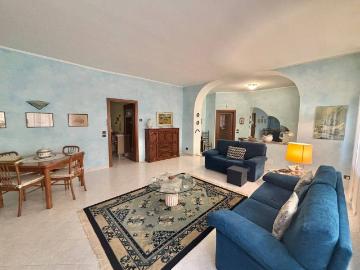 Villa in vendita a Novara NO