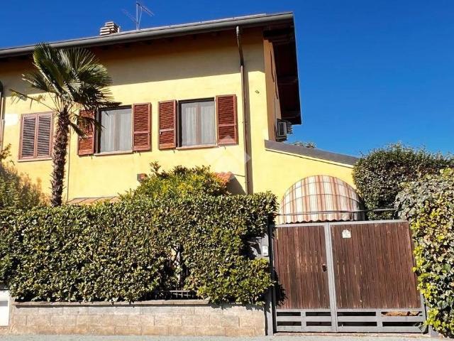 Villa in vendita a Novate Milanese MI