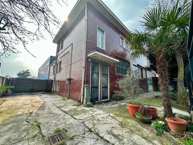 Villa in vendita a Novate Milanese MI