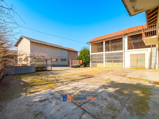 Villa in vendita a Novello CN