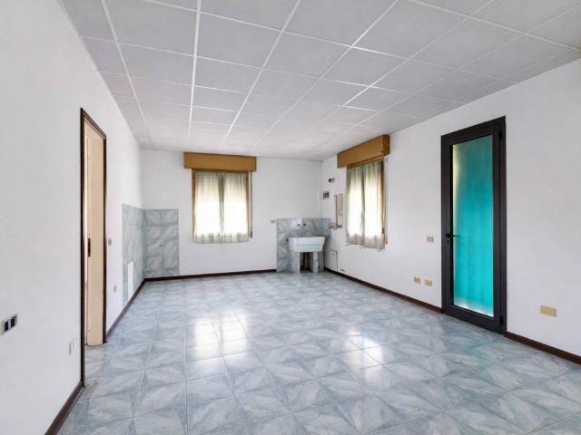 Villa in vendita a Novi di Modena MO