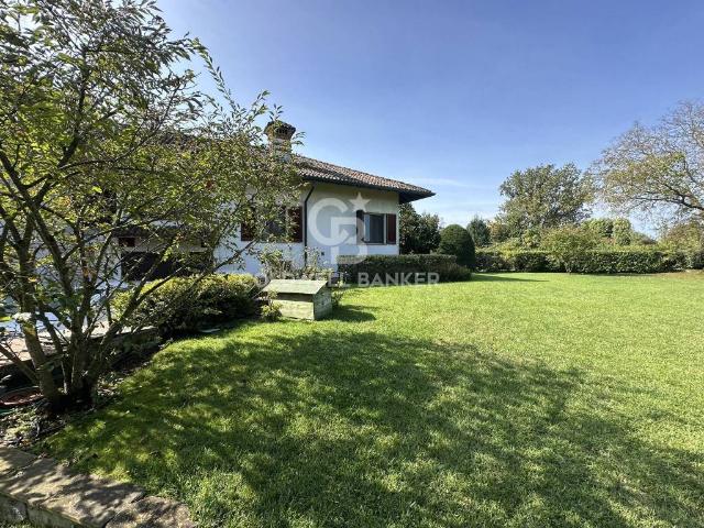 Villa in vendita a Noviglio MI