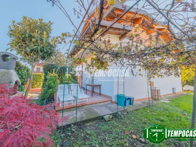 Villa in vendita a Noviglio MI