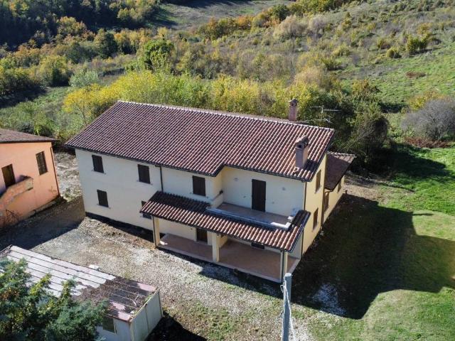 Villa in vendita a Nocera Umbra PG