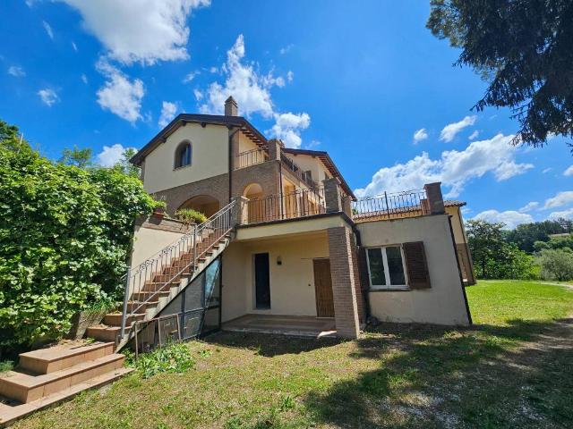 Villa in vendita a Nocera Umbra PG