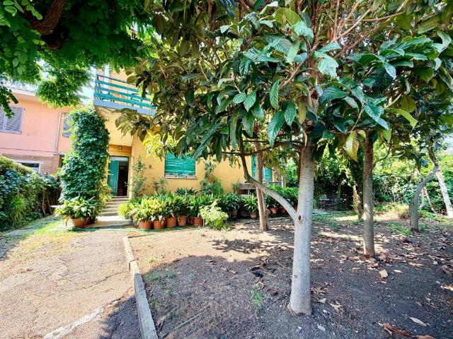 Villa in vendita a Noceto PR