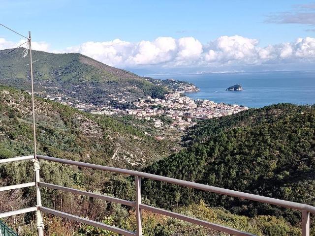 Villa in vendita a Noli SV