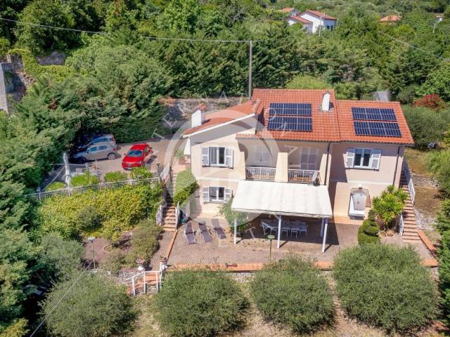 Villa in vendita a Noli SV